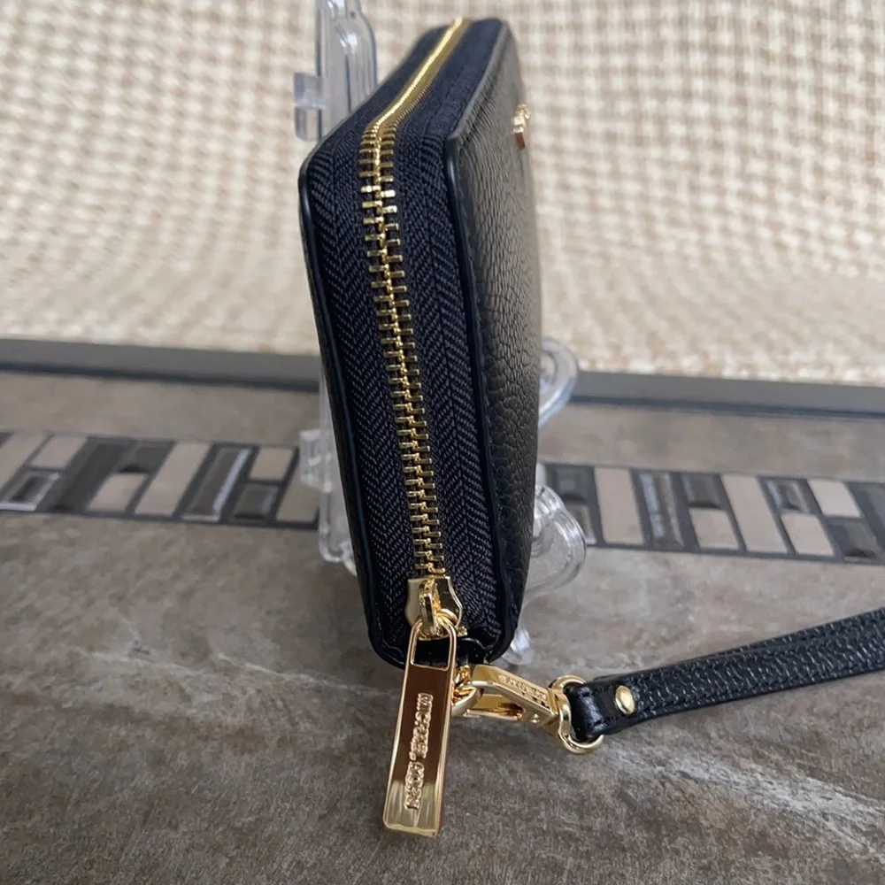 Michael Kors Jet Set Travel Large Travel CONTINENTAL Wallet-Wristlet
